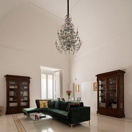 A.Ri.El Luxury Apartment Napoli Exterior foto